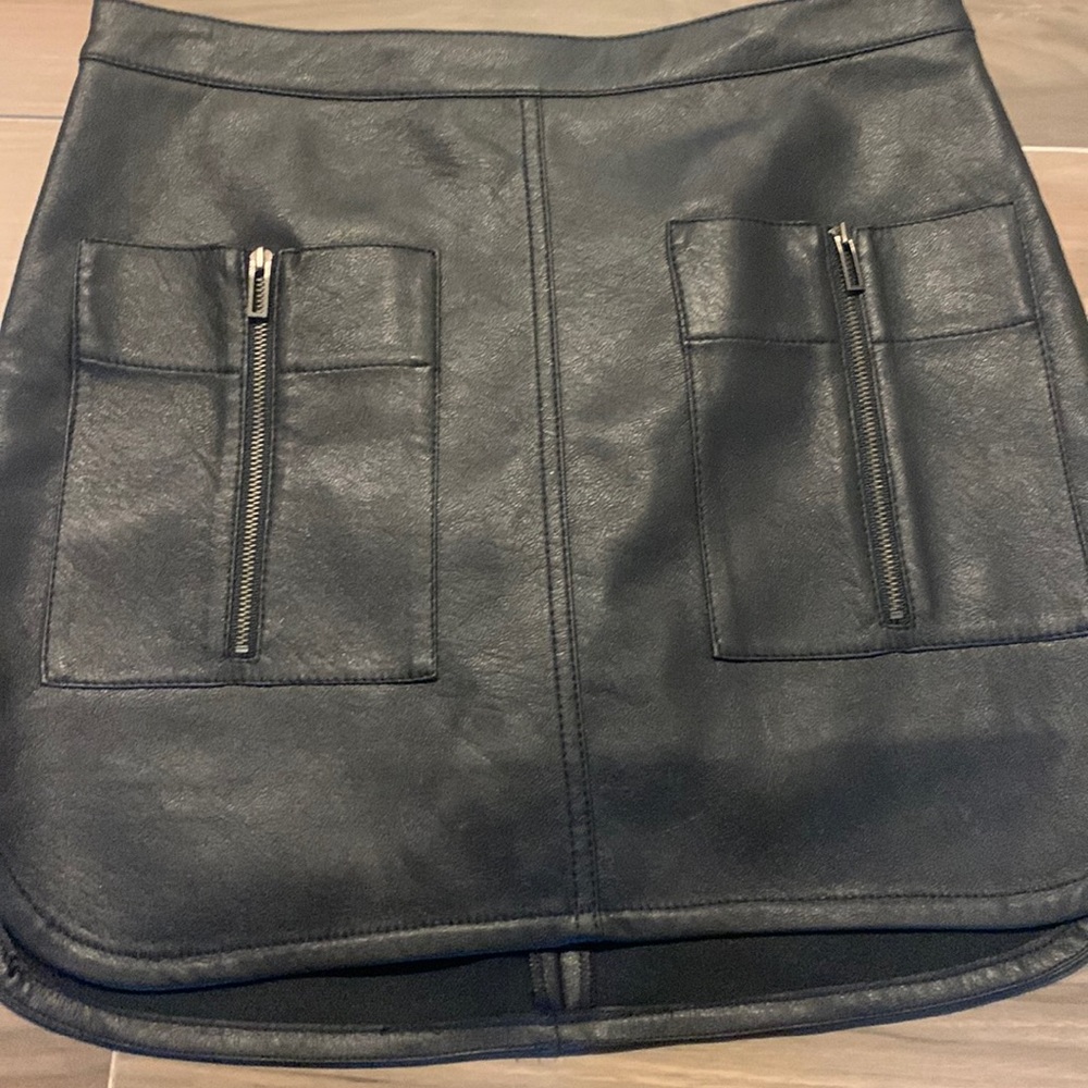 BCBGMAXAZARIA Sabina black leather miniskirt.